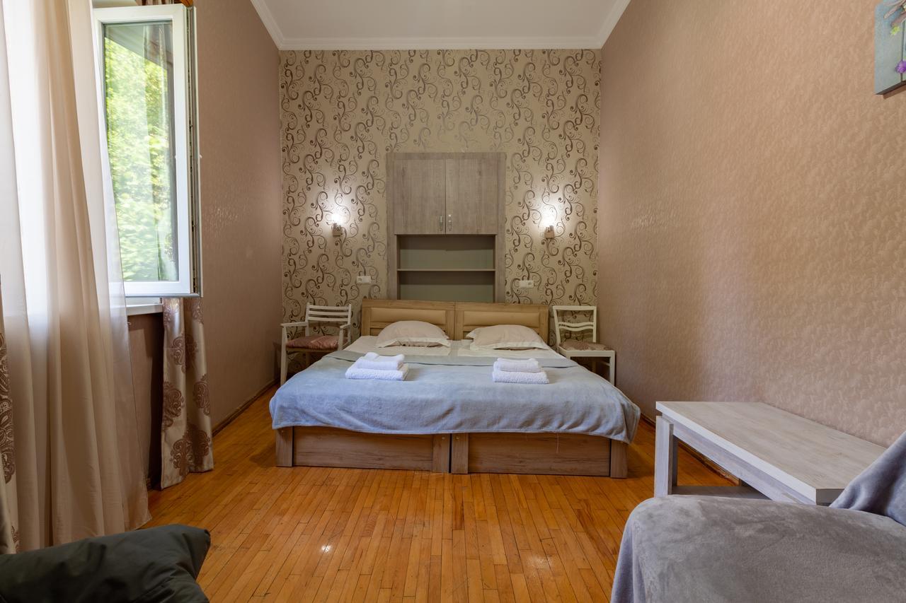 Guest House Keria Tbilisi Eksteriør bilde